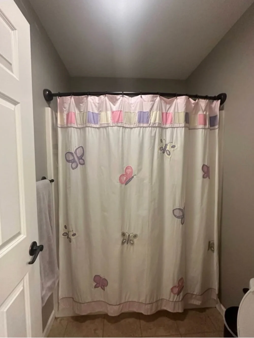Butterfly Print Shower Curtain, 3 wall hangings, and 2 bathroom mats included.